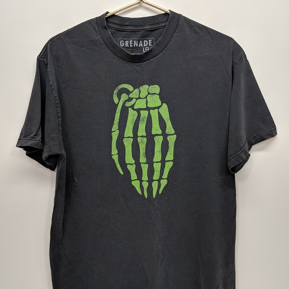 Grenade T-shirt